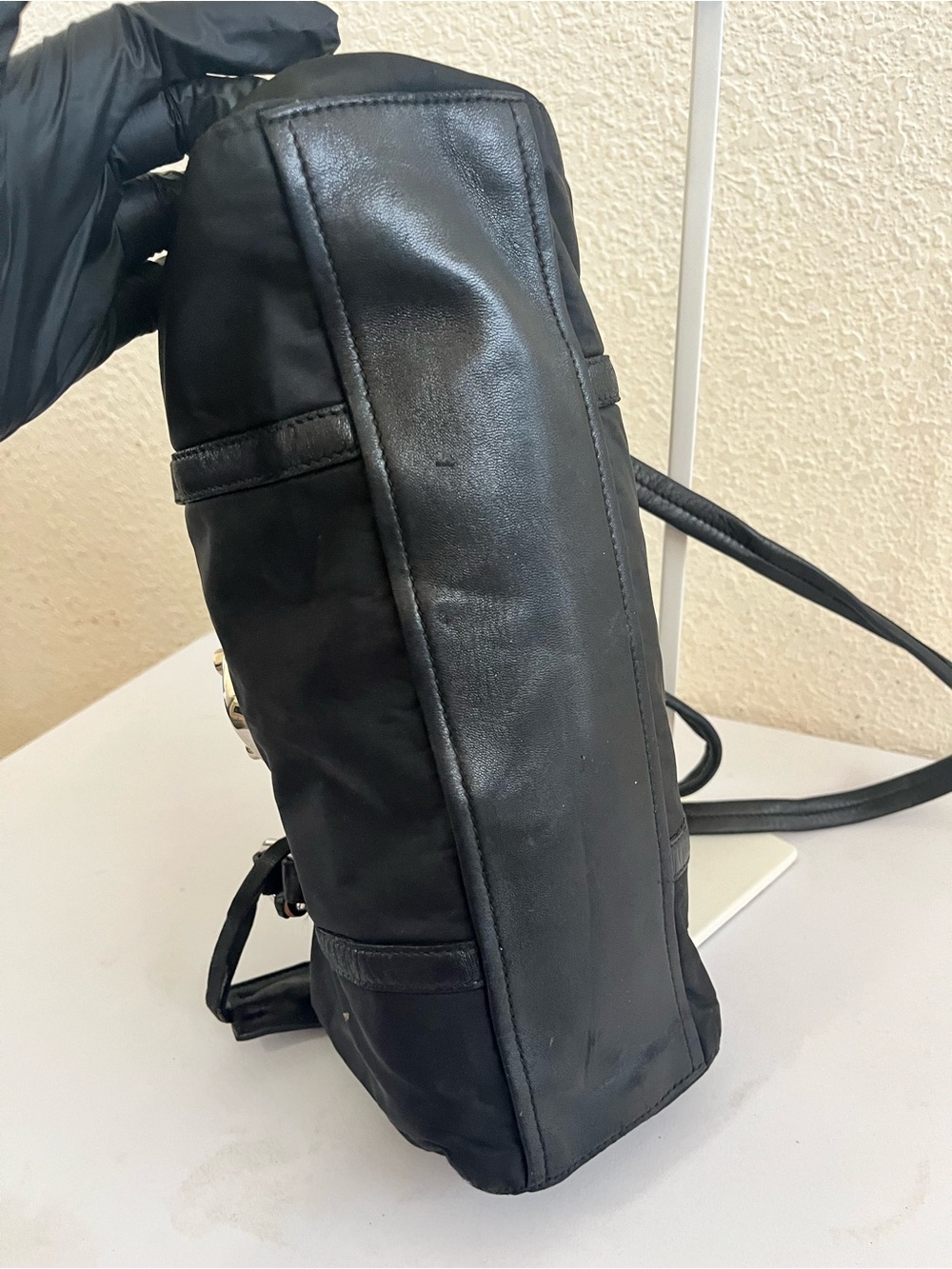 Prada nylon vintage pushlock shoulder bag - Picture 9 of 12